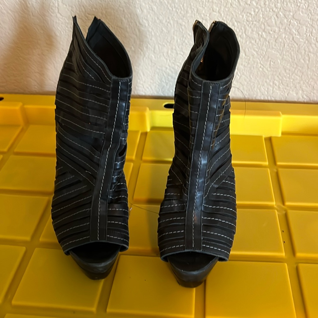 Pierre Hardy Heels Size 39